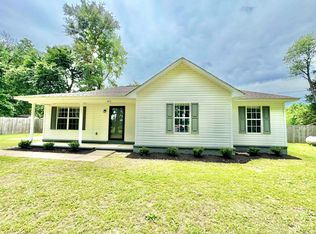 547 Robertson Rd, Mason, TN 38049