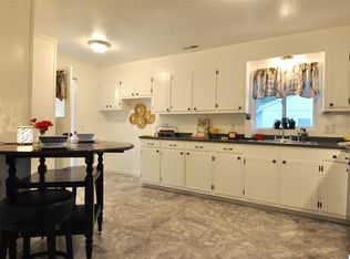 2008 Duportail St, Richland, WA 99352