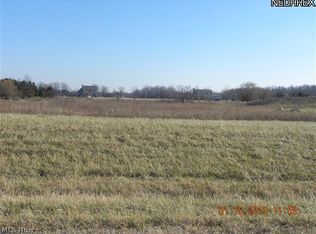 Moorland Dr, Grafton, OH 44044