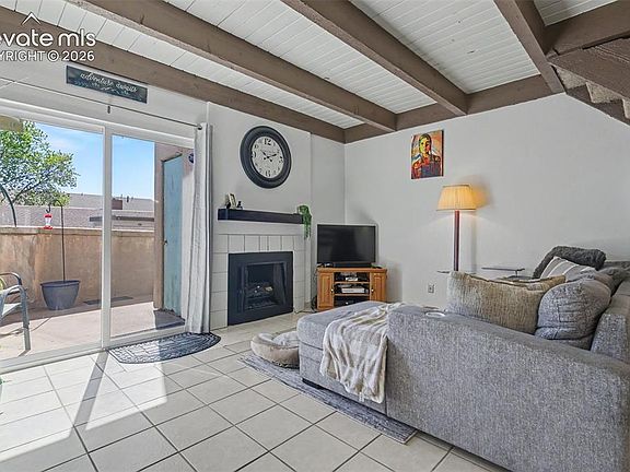 3rd image of 3110 Van Teylingen Dr APT E