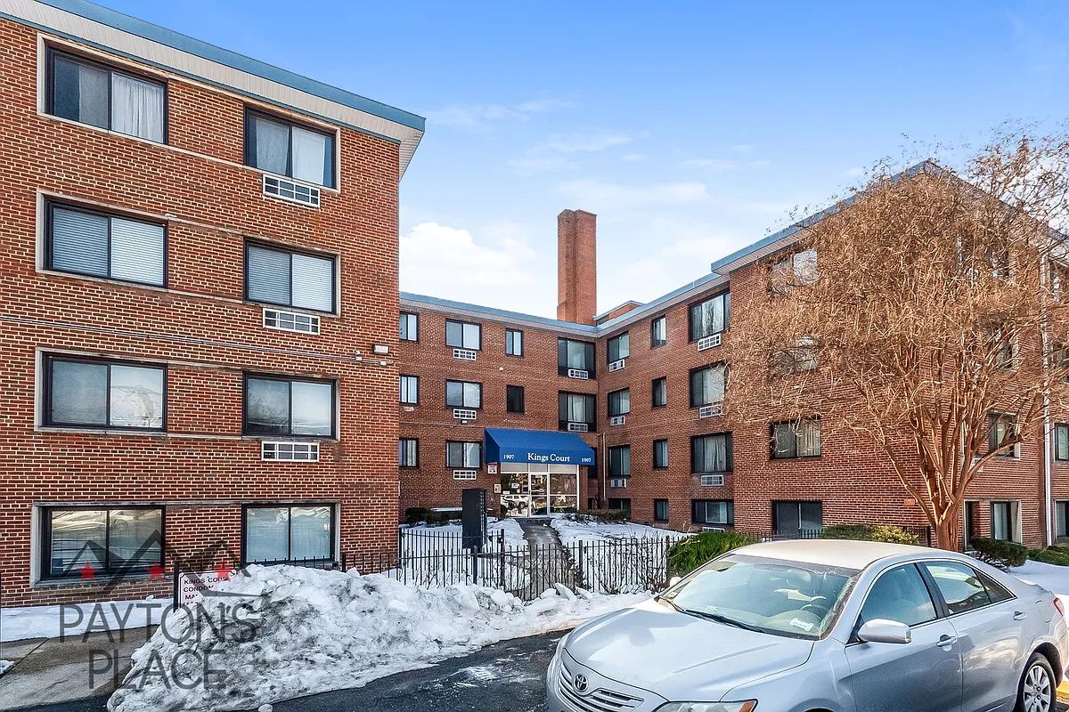 Building Photo - 1907 Marion Barry Ave SE #2