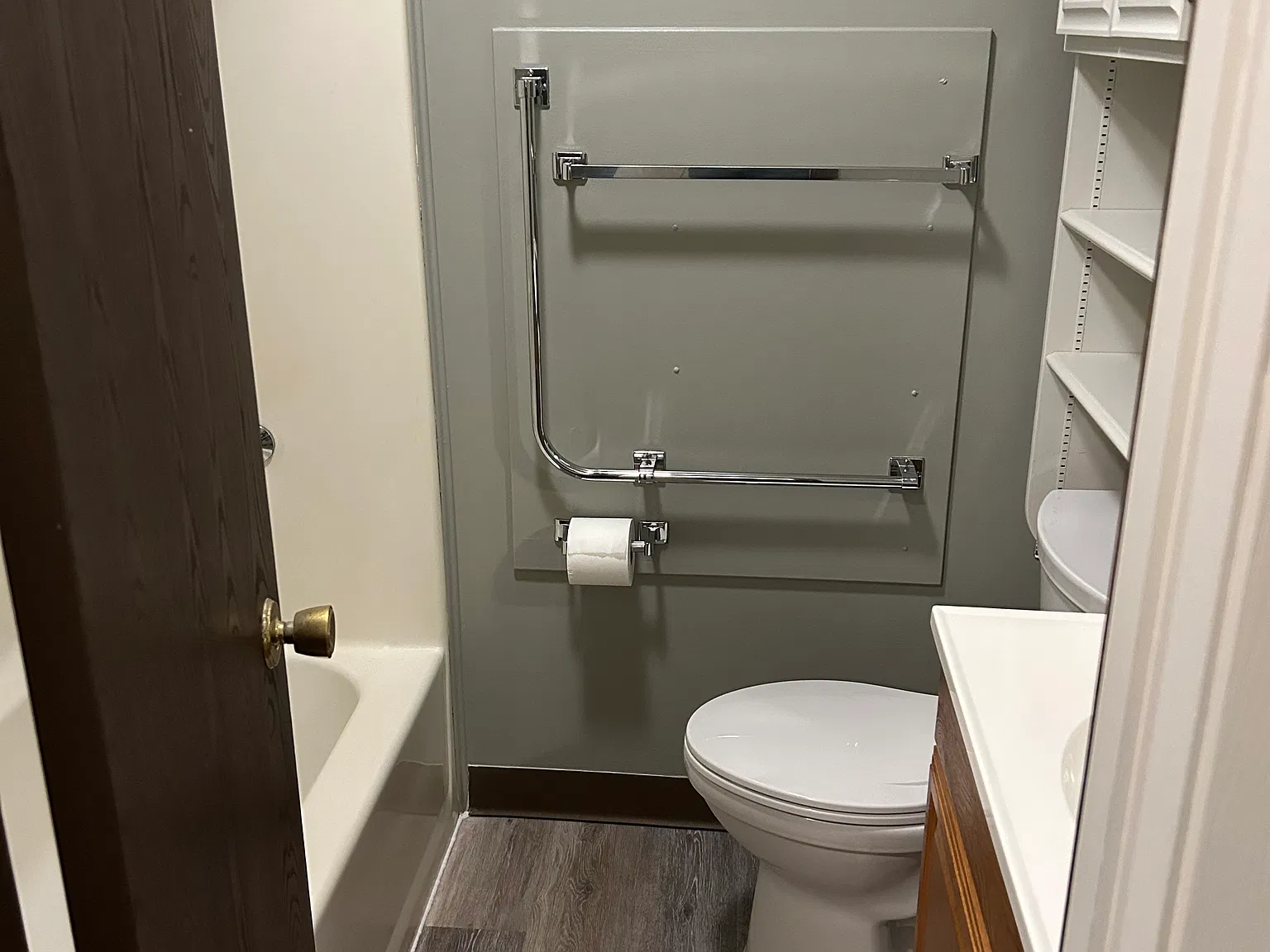1 bed, 550 sqft, $800 — Photo 3