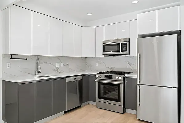 Rented by Living New York | media 5