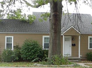 201 N Hardy Ave, Independence, MO 64053