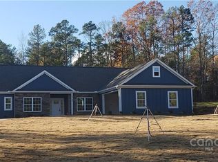 2763 Craig Farm Rd, Lancaster, SC 29720