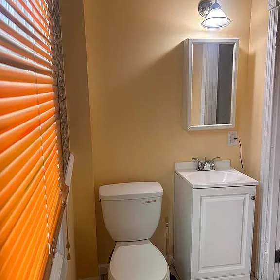 1308 W Lippincott St — Photo 17