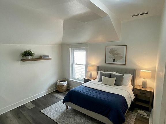 3rd image of 1201 Hagerer St #3
