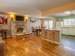 3 Los Encinos Dr, Del Rey Oaks, CA 93940