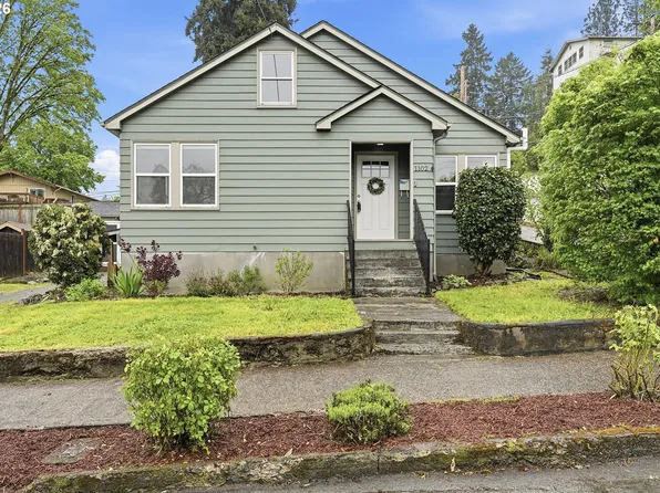 1102 Center St, Oregon City, OR 97045