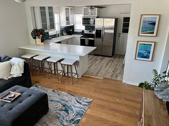 5th image of 176 17th Ave SE #176
