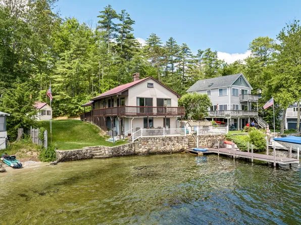 8 Eunice Ln, Alton Bay, NH 03810
