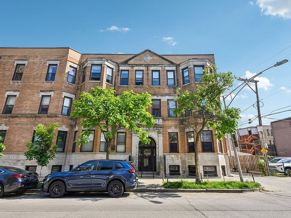 1st image of 1047 W Leland Ave APT 1W