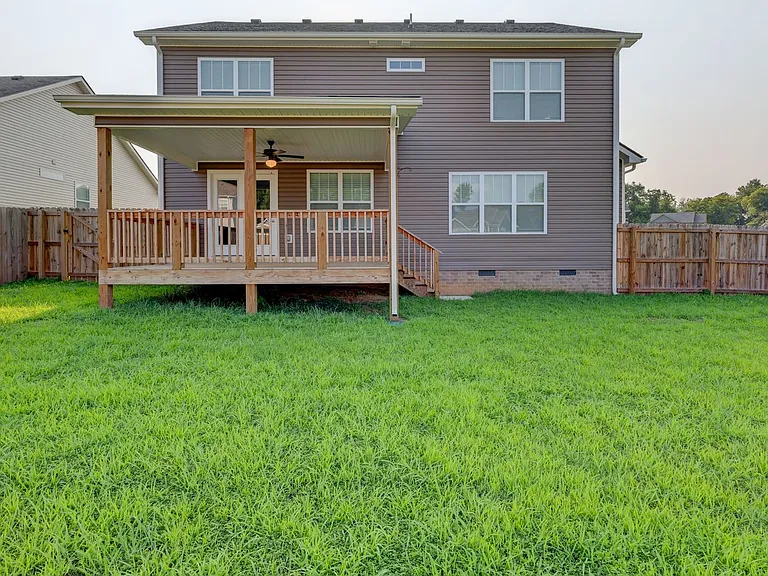 1385 Harmon Ln — Photo 29