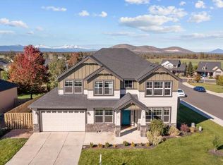 2675 SW 49th St, Redmond, OR 97756