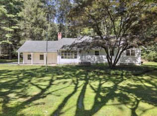 8 Fairview Ln, Wilton, CT 06897