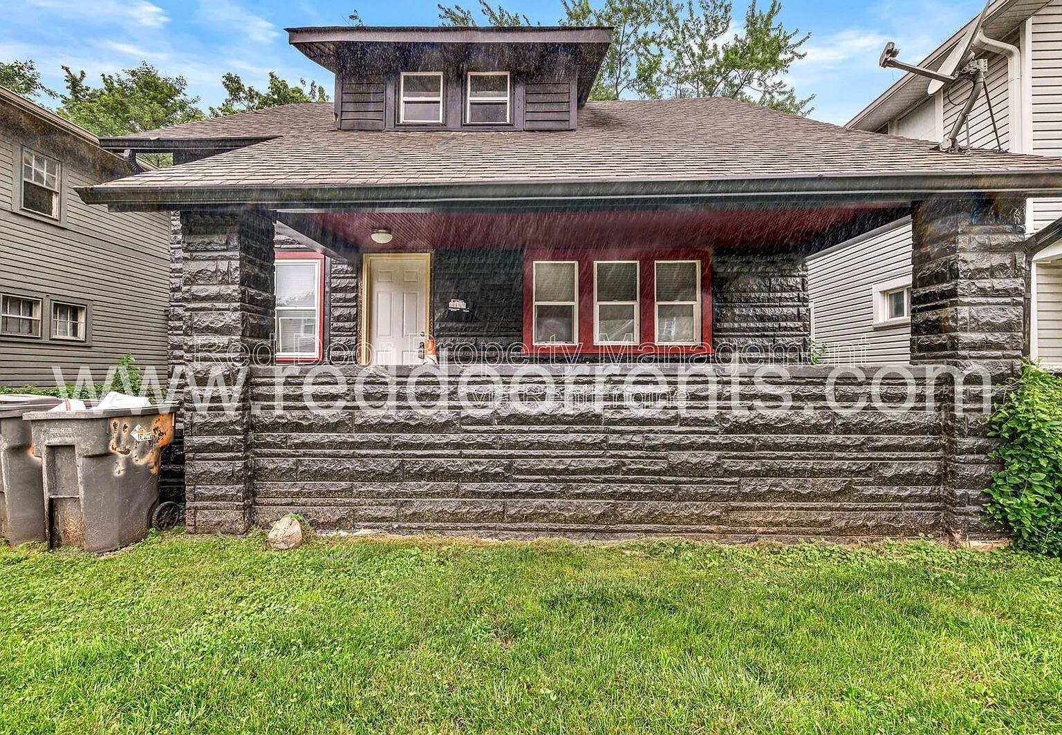2 bed, 2.0 bath, 1100 sqft, $1,400 — Photo 3