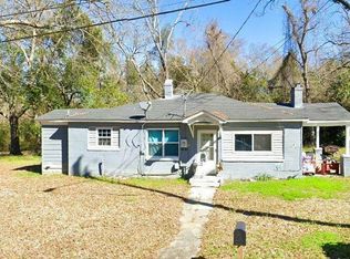 194 Mitchell St NW, Pelham, GA 31779