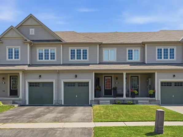 115 English Ln, Brantford, ON N3T 0N8