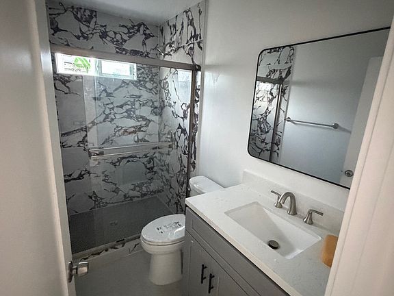 3rd image of 1791 E Warrenton Ave #B