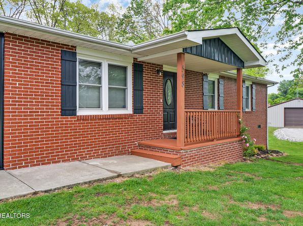 598 Glenwood Cir, Crossville, TN 38555