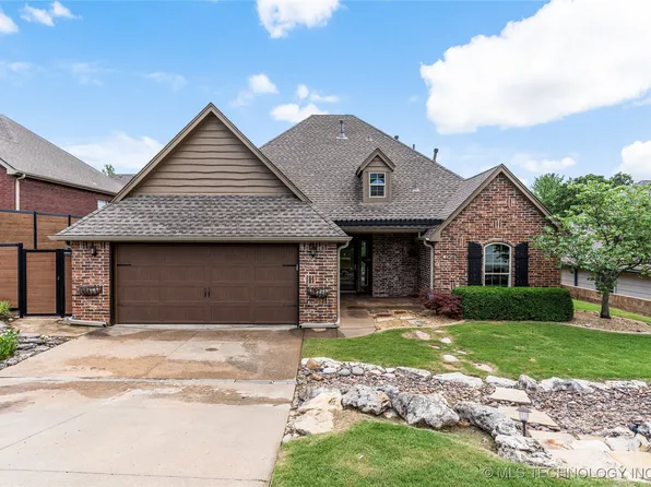 7416 W 40th St, Tulsa, OK 74107