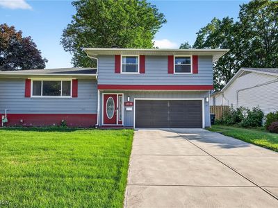13845 Starlite Dr, Brookpark, OH, 44142