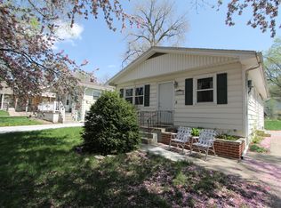 5613 S 51st St, Omaha, NE 68117