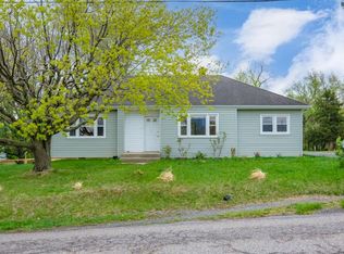 1011 Ox Rd, Woodstock, VA 22664