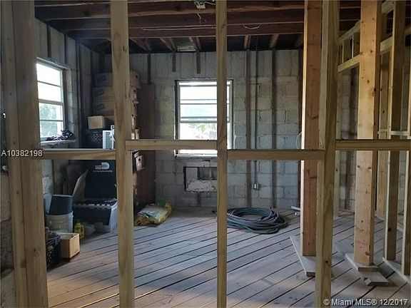 5th image of 1090 Sylvania Blvd