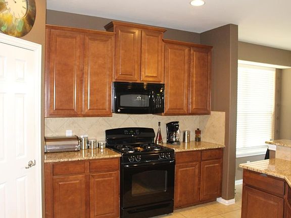 4th image of 12119 Redbud Brook Trl