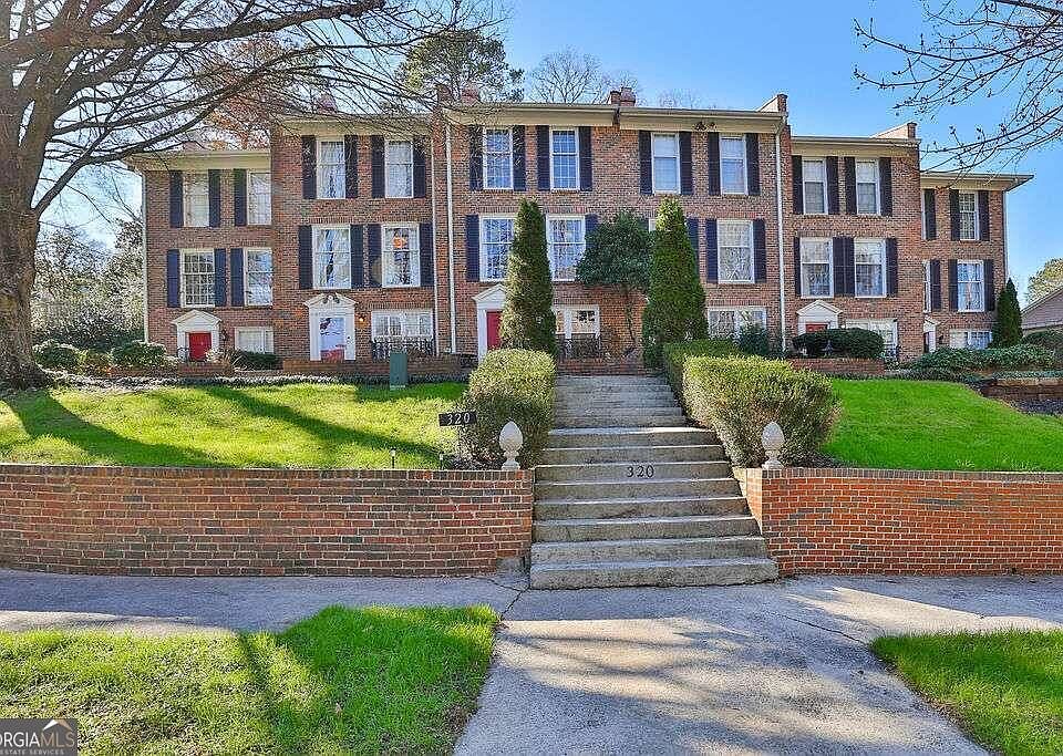1st image of 320 Alberta Ter NE APT 3