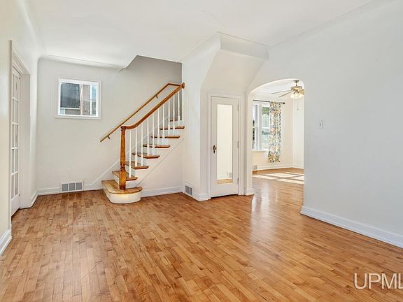 3rd image of 725 Norway St
