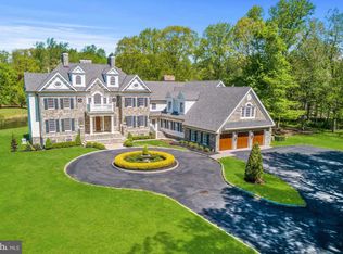 877 Cox Rd, Moorestown, NJ 08057