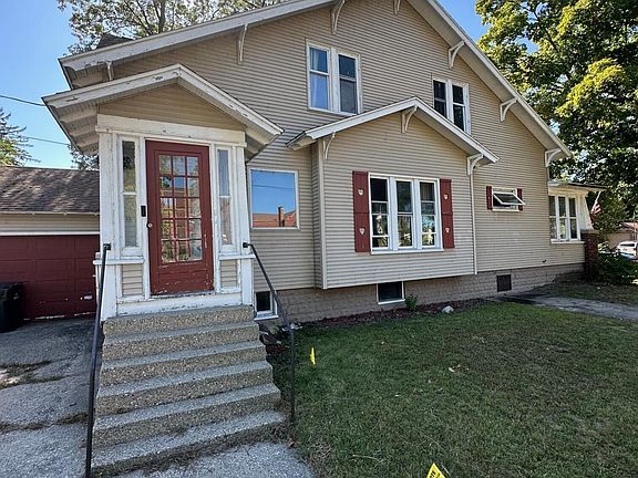 2nd image of 1255 Palmer Ave
