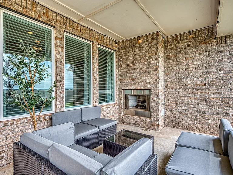 18433 Austin Pl — Photo 42