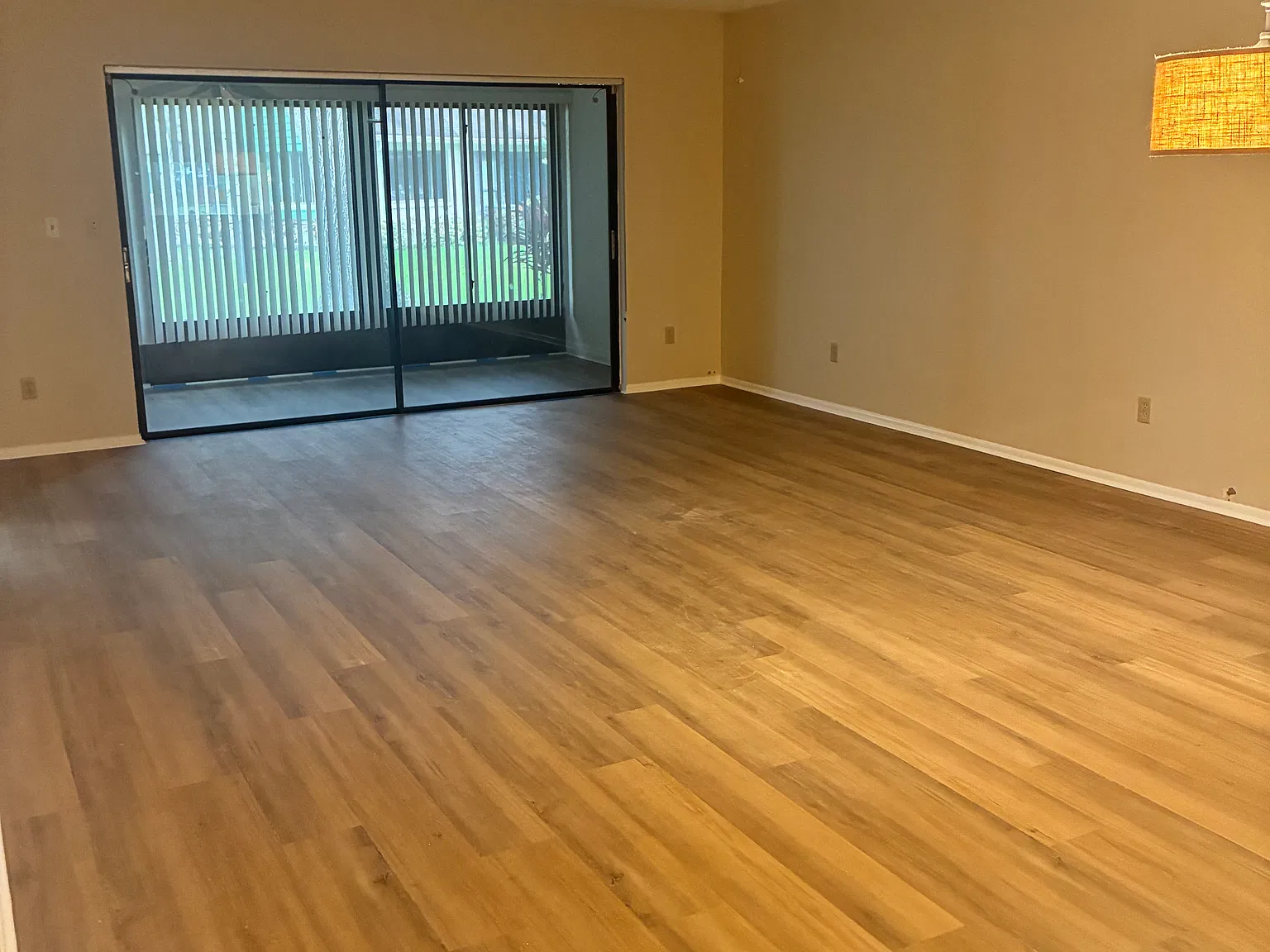 2 bed, 920 sqft, $1,775 — Photo 3
