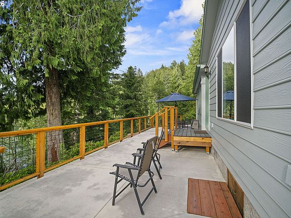 3rd image of 88686 Chapman Rd