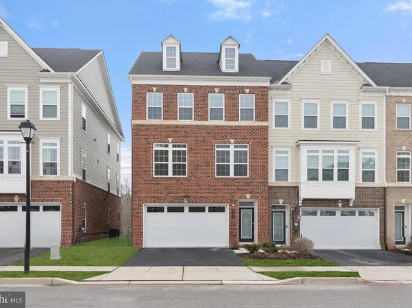 6409 Totteridge St, Baltimore, MD 21220