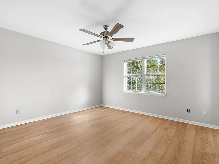 453 Brannen Dr #5 — Photo 9