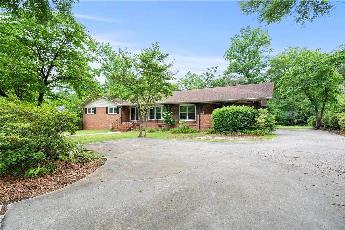 511 Arbor Drive - 1 — Photo 1