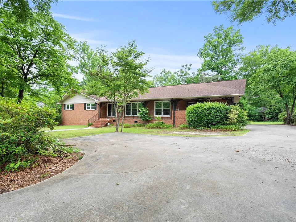 511 Arbor Dr