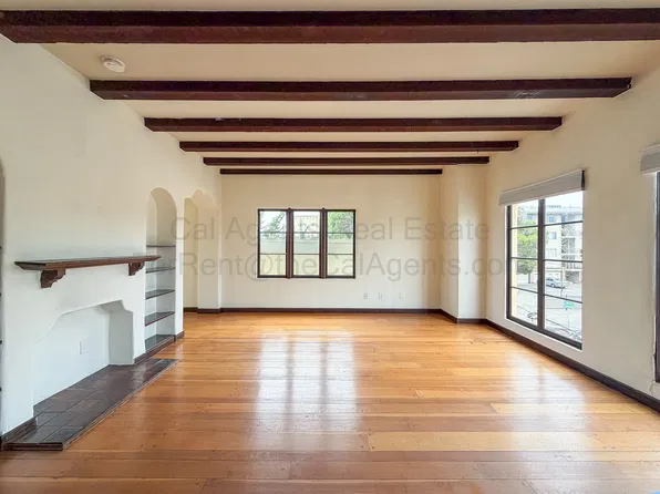 441 Merritt Ave APT 402, Oakland, CA 94610