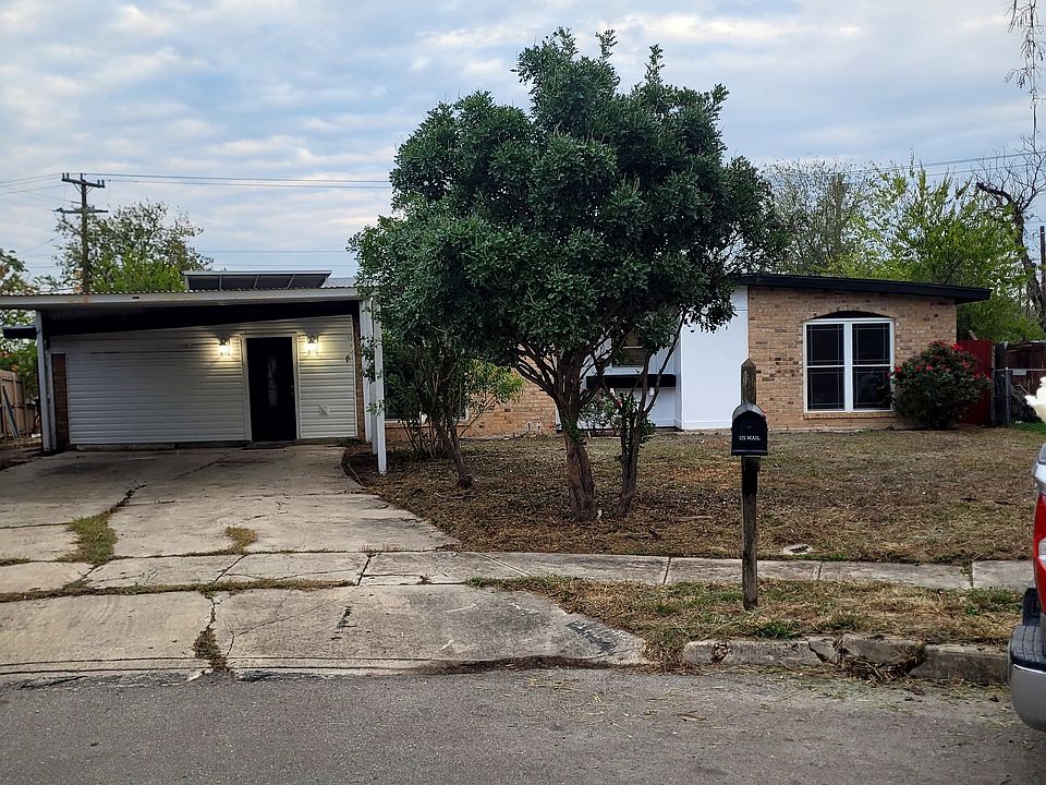 2nd image of 1702 Westmar St #1702