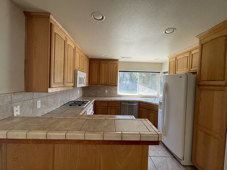 1 La Casa Ct — Photo 5