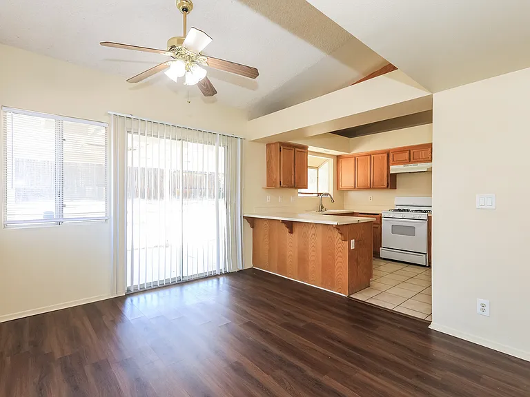25090 Jutland Dr — Photo 2