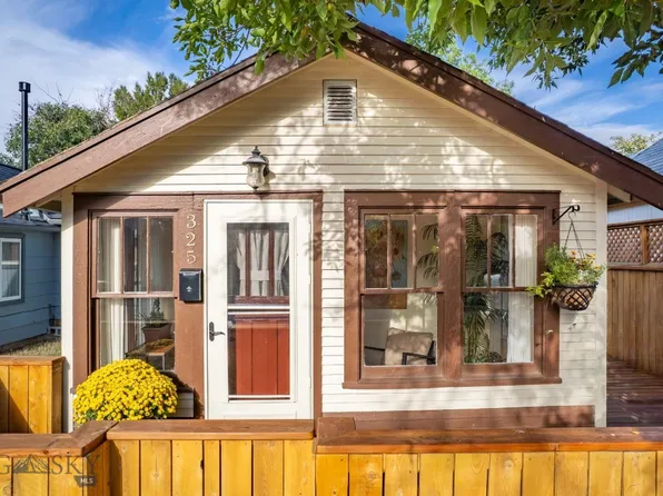 325 S D St, Livingston, MT 59047