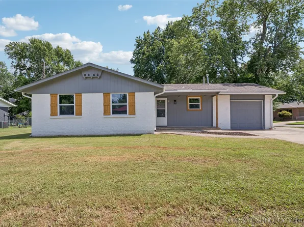 16524 E 2nd St, Tulsa, OK 74108