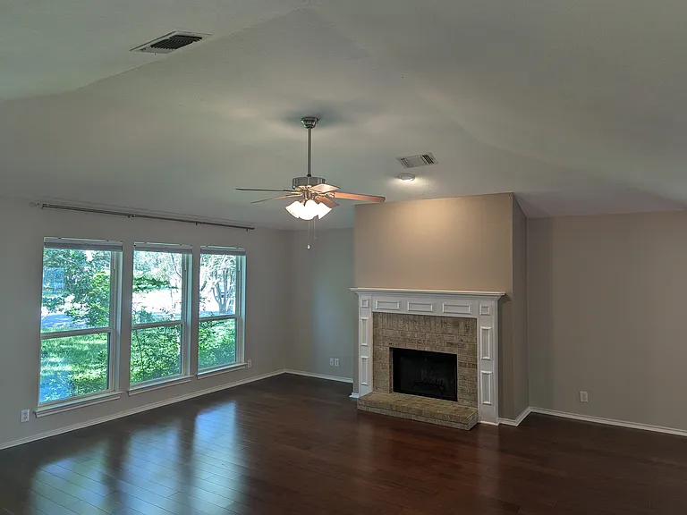 15330 Preston Pass Dr — Photo 3