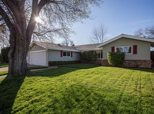 2450 Zinfandel Dr, Rancho Cordova, CA 95670