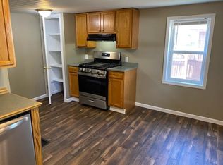 26 Bacon St #1, Lockport, NY 14094